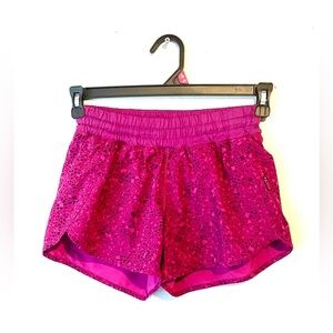 Lululemon Size 4 Tracker Shorts III Paradise Geo‎ Regal Plum Multi